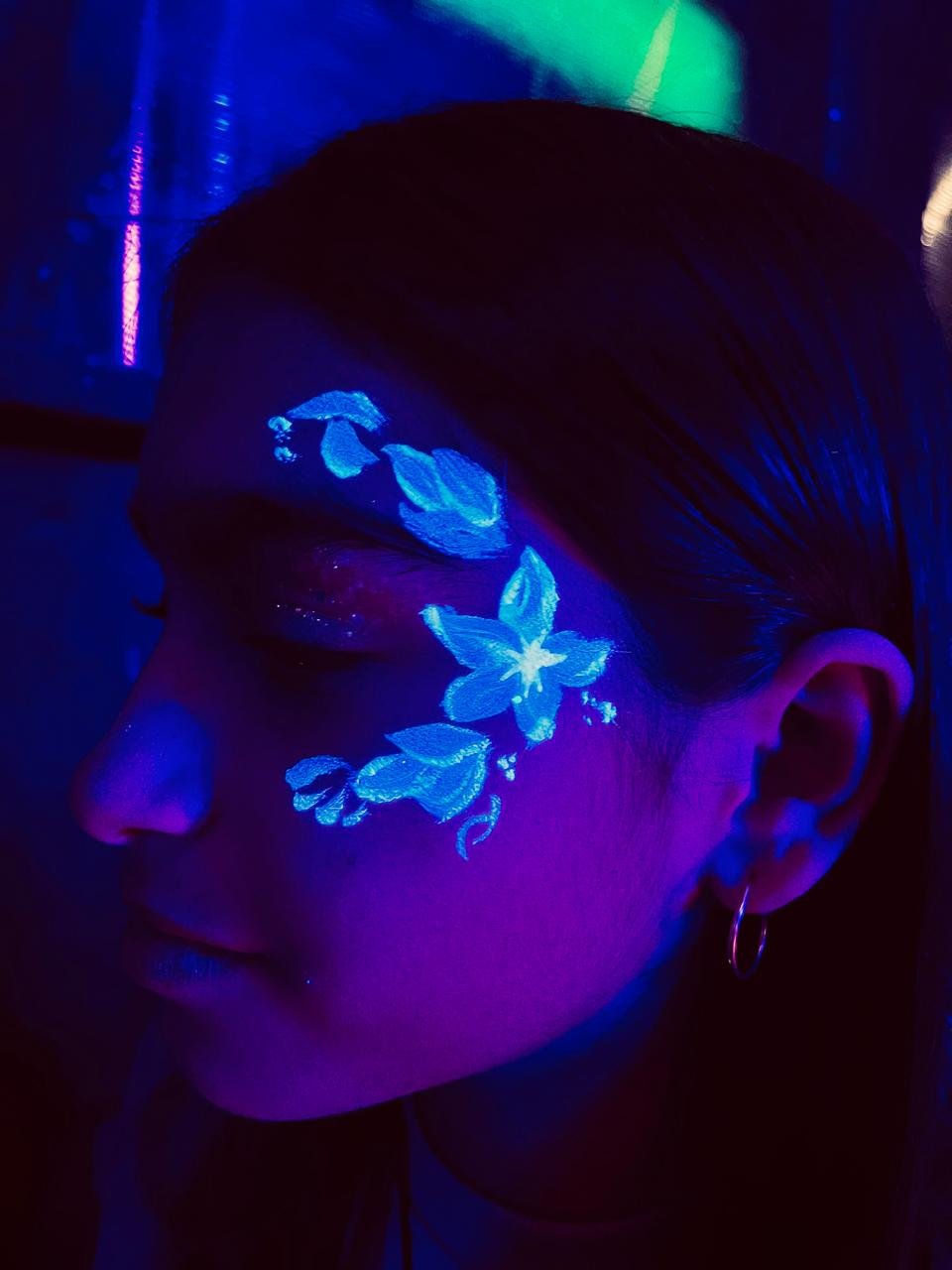 Fiestas-Fluor-Maquillaje