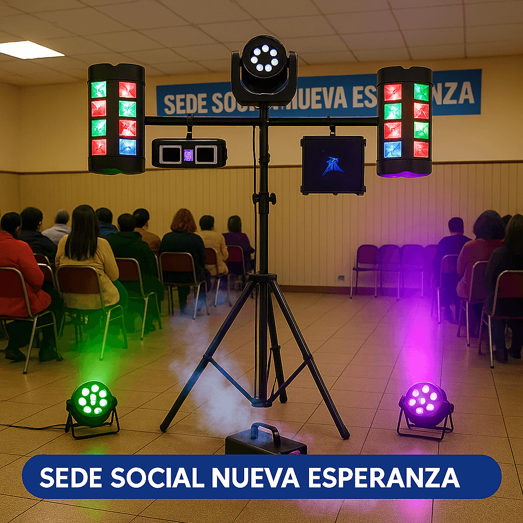 Atril con focos LED, Mini Spider, barra UV y máquina de humo iluminando evento en la Sede Social Nueva Esperanza.