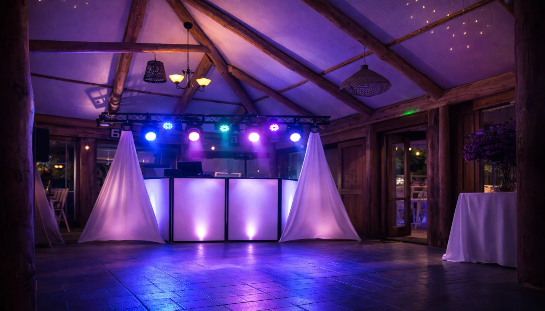 Luces de discoteca para fiestas en casa y quinchos con rayos multicolor y efecto de baile